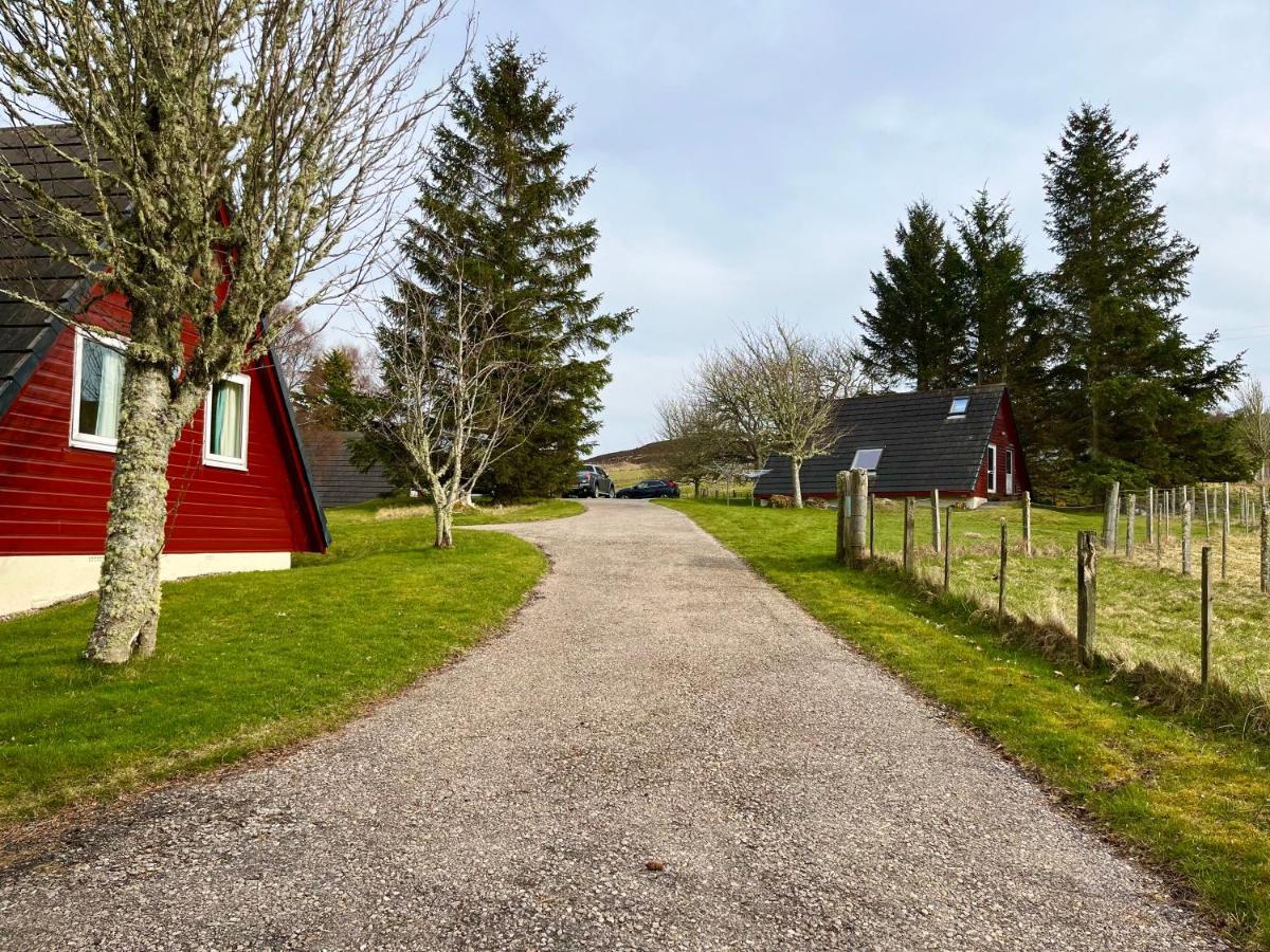 Highland Glen Lodges Rogart Extérieur photo